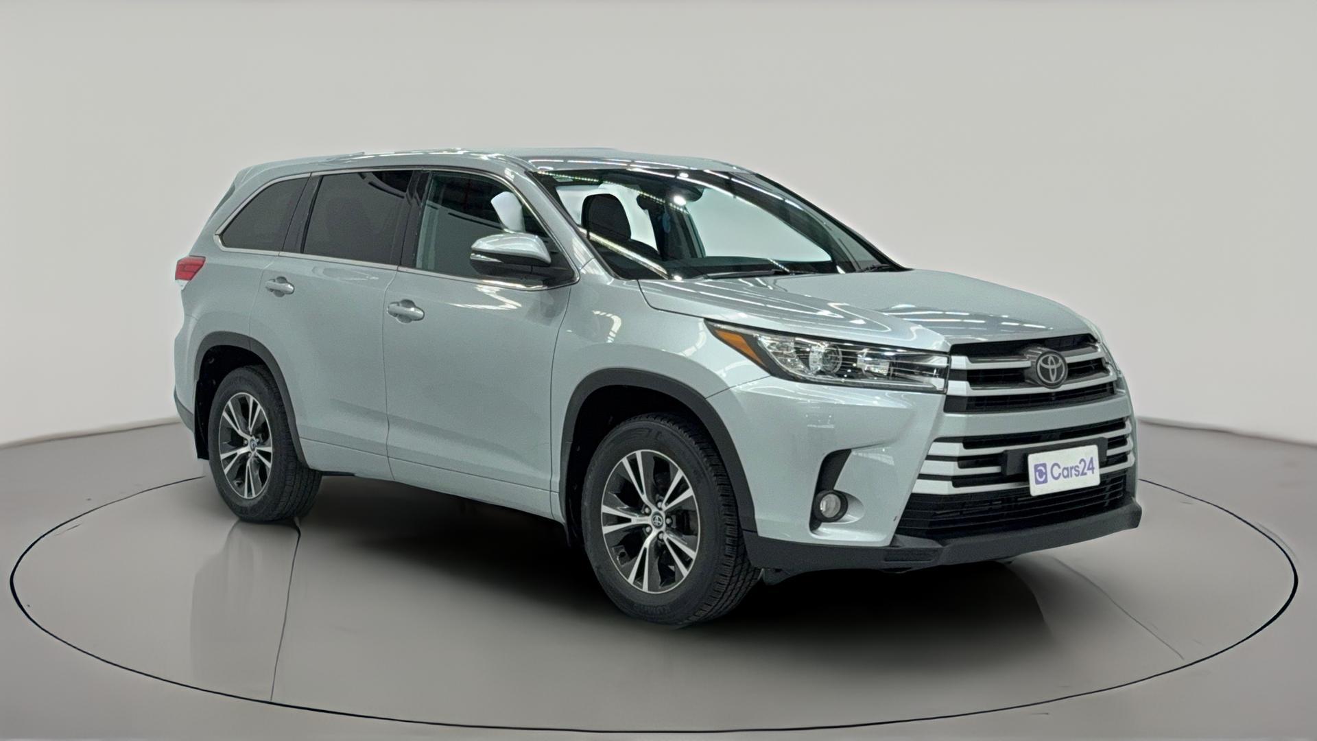 Toyota Kluger image