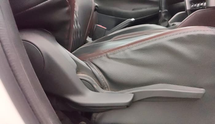 2023 Maruti Grand Vitara DELTA CNG, CNG, Manual, 40,272 km, Driver Side Adjustment Panel