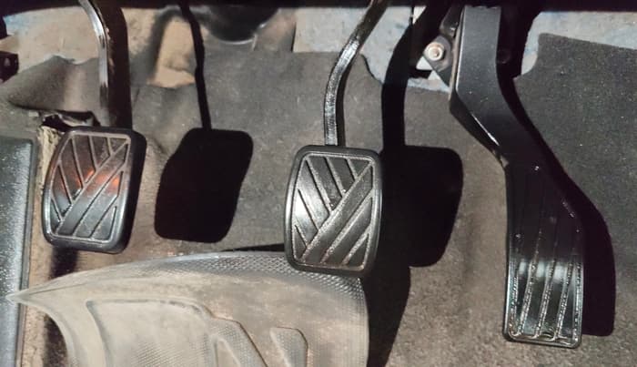 2023 Maruti Grand Vitara DELTA CNG, CNG, Manual, 40,272 km, Pedals