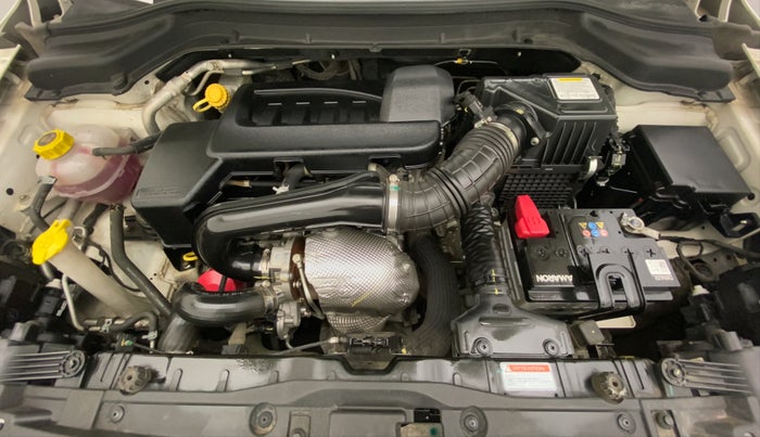 2019 Mahindra XUV300 W8 1.5 DIESEL AMT, Diesel, Automatic, 40,796 km, Open Bonet