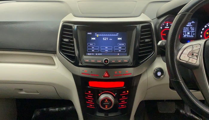 2019 Mahindra XUV300 W8 1.5 DIESEL AMT, Diesel, Automatic, 40,796 km, Air Conditioner