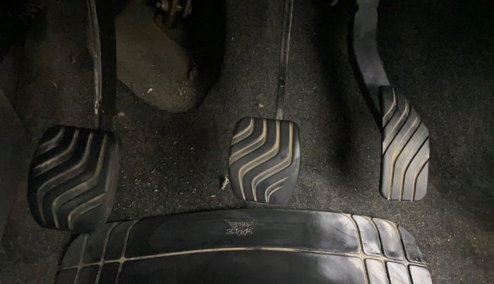 2015 Renault Kwid RXT 0.8, Petrol, Manual, 34,594 km, Pedals