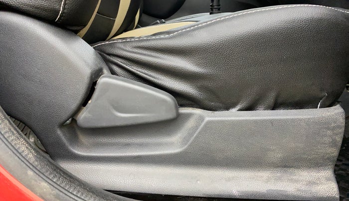 2015 Renault Kwid RXT 0.8, Petrol, Manual, 34,594 km, Driver Side Adjustment Panel