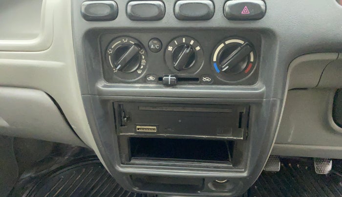 2012 Maruti Alto K10 VXI, Petrol, Manual, 44,357 km, AC Unit - Directional switch has minor damage