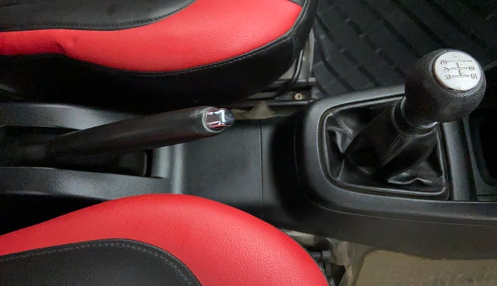 2012 Maruti Swift ZXI D, Petrol, Manual, 45,571 km, Gear Lever