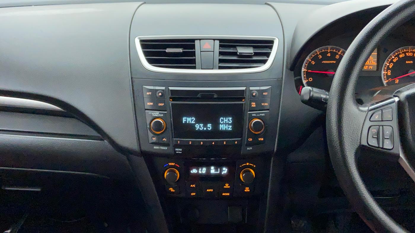2012 Maruti Swift ZXI D, Petrol, Manual, 45,571 km, Air Conditioner