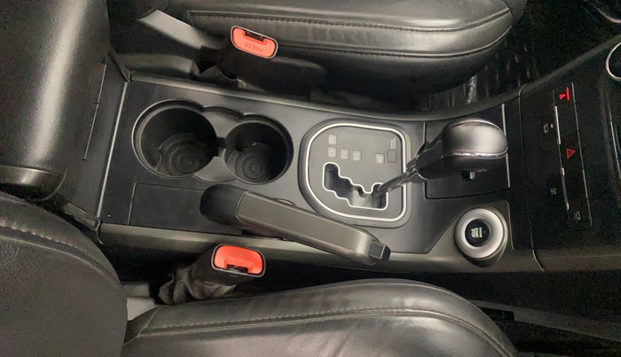 2017 Mahindra XUV500 W10 AT, Diesel, Automatic, 91,905 km, Gear Lever