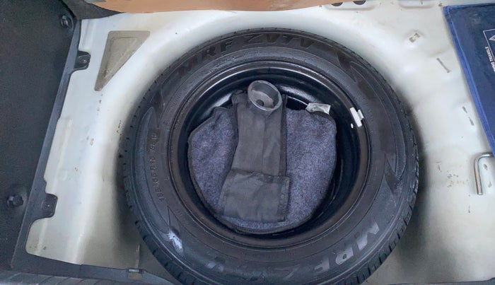 2017 Hyundai Elite i20 ASTA 1.2 DUAL TONE, Petrol, Manual, 58,548 km, Spare Tyre