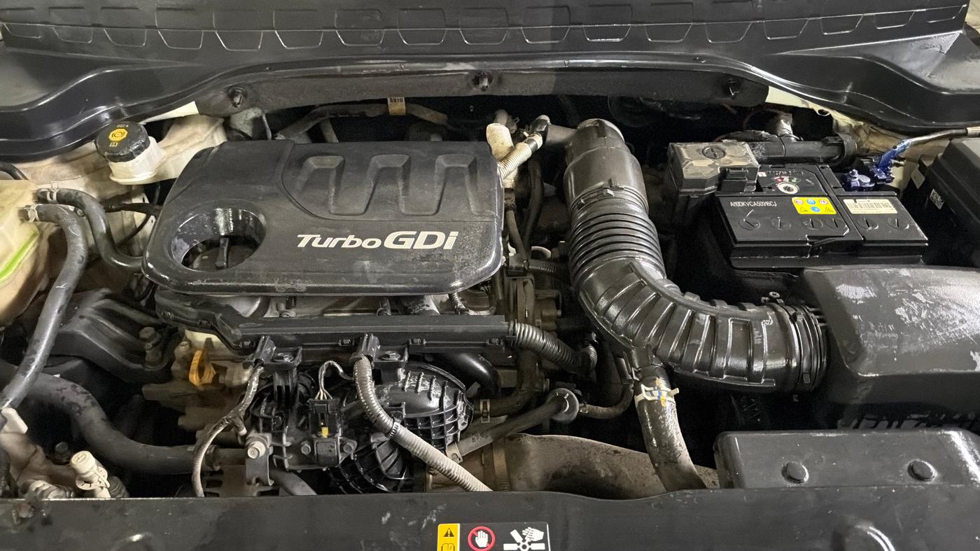 2021 KIA SONET HTK PLUS 1.0 IMT, Petrol, Manual, 53,637 km, Engine View