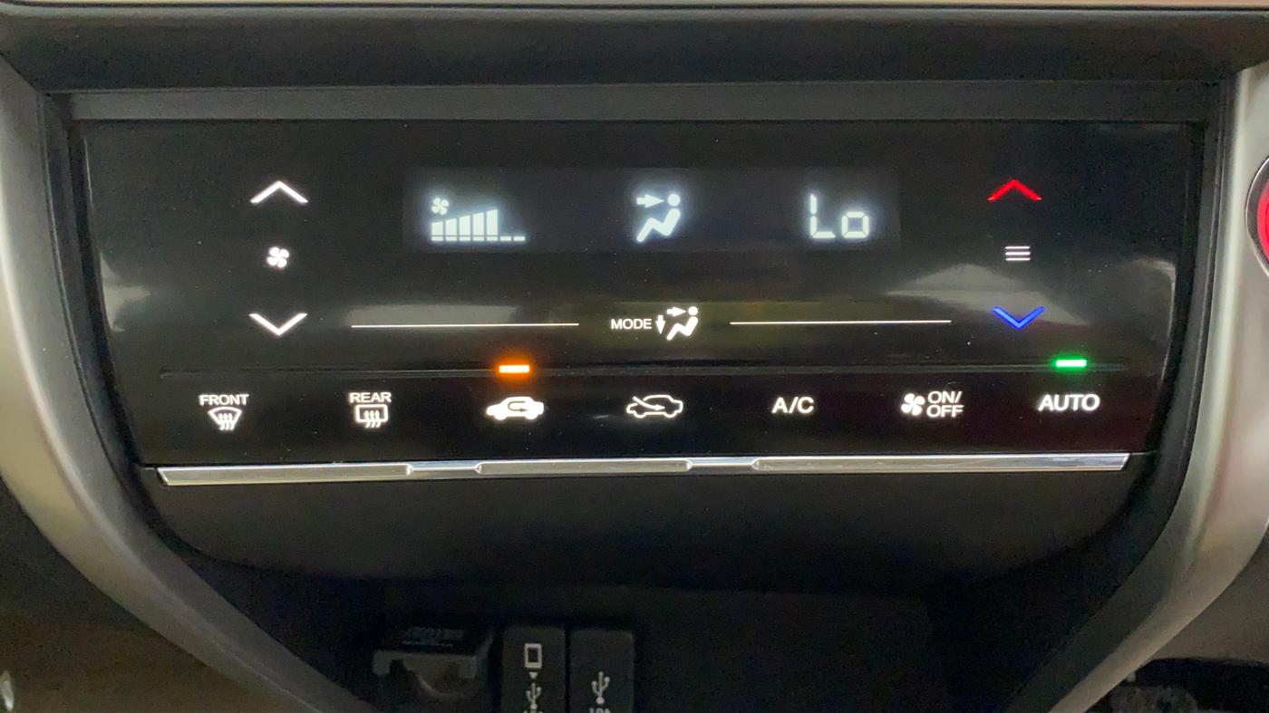 2022 Honda City 1.5L I-VTEC V MT 5TH GEN, Petrol, Manual, 23,016 km, Automatic Climate Control