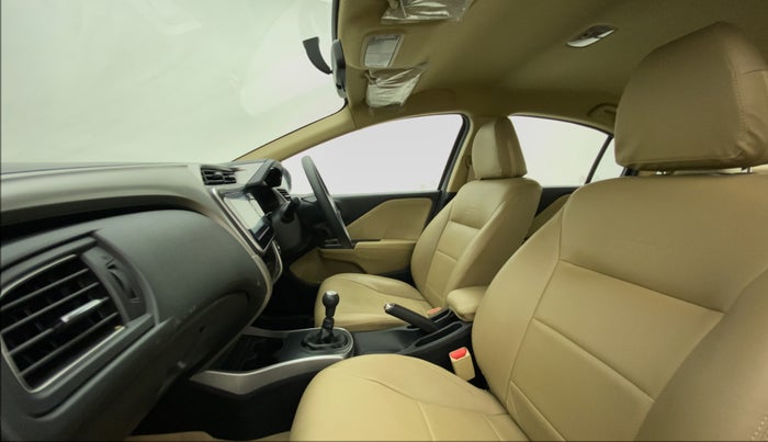 2022 Honda City 1.5L I-VTEC V MT 5TH GEN, Petrol, Manual, 23,013 km, Right Side Front Door Cabin