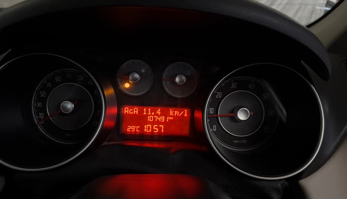2019 Fiat Linea EMOTION 1.4 L T JET 125S, Petrol, Manual, 1,07,490 km, Odometer Image