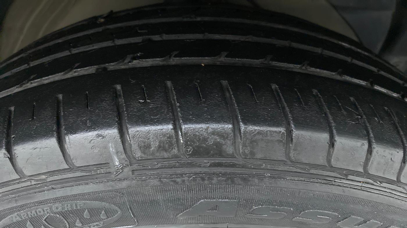 2019 MG HECTOR SHARP HYBIRD PETROL MT, Petrol, Manual, 56,638 km, Right Front Tyre Tread