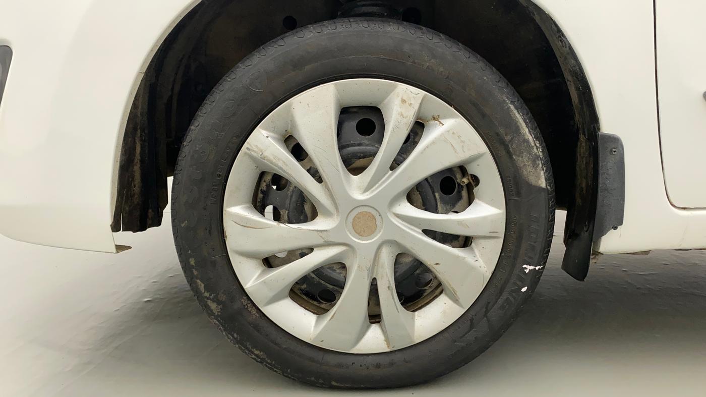 2018 Maruti Wagon R 1.0 VXI, Petrol, Manual, 32,974 km, Left Front Wheel