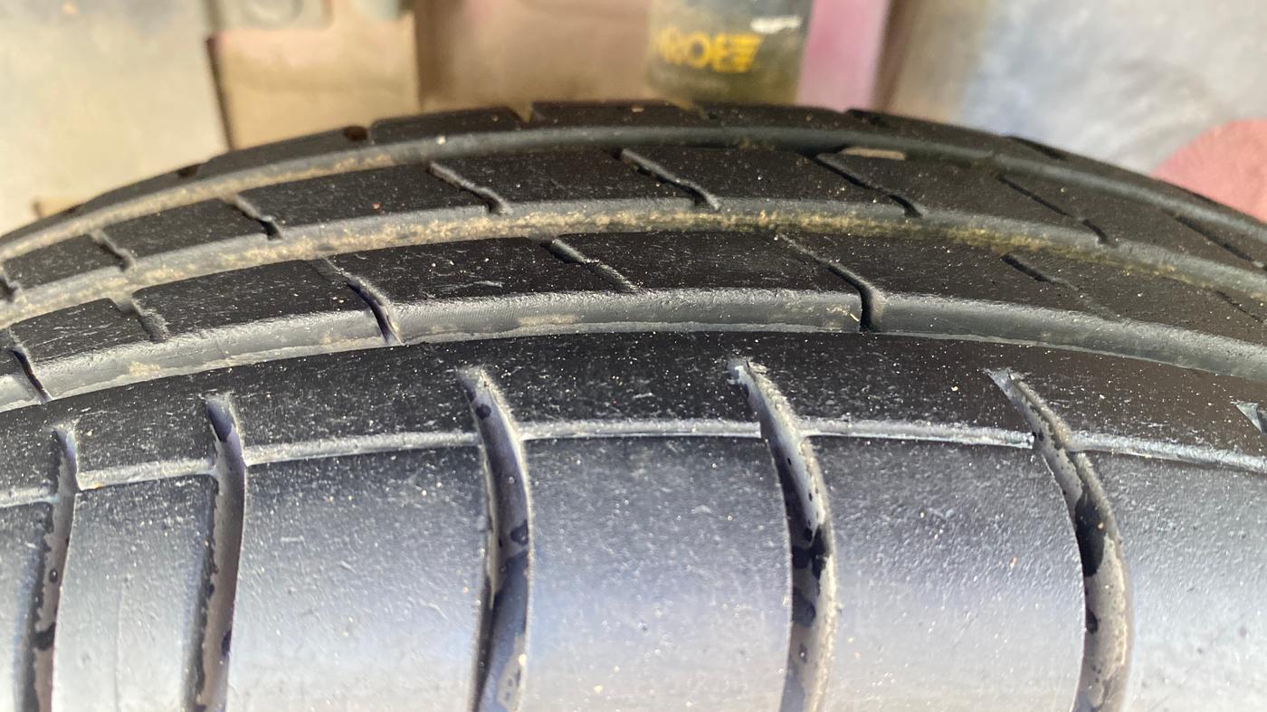 2016 Renault Kwid RXT 0.8, Petrol, Manual, 52,721 km, Left Front Tyre Tread
