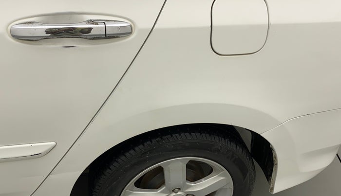 2010 Honda City 1.5L I-VTEC V EXCLUSIVE, Petrol, Manual, 1,01,161 km, Left quarter panel - Slightly dented
