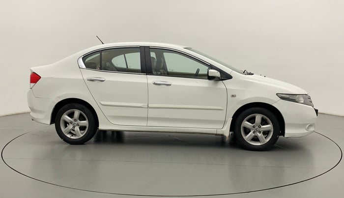 2010 Honda City 1.5L I-VTEC V EXCLUSIVE, Petrol, Manual, 1,01,161 km, Right Side View