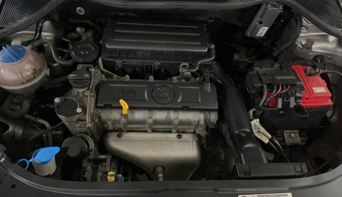 2014 Skoda Rapid AMBITION 1.6 MPI MT PLUS, Petrol, Manual, 61,039 km, Engine View