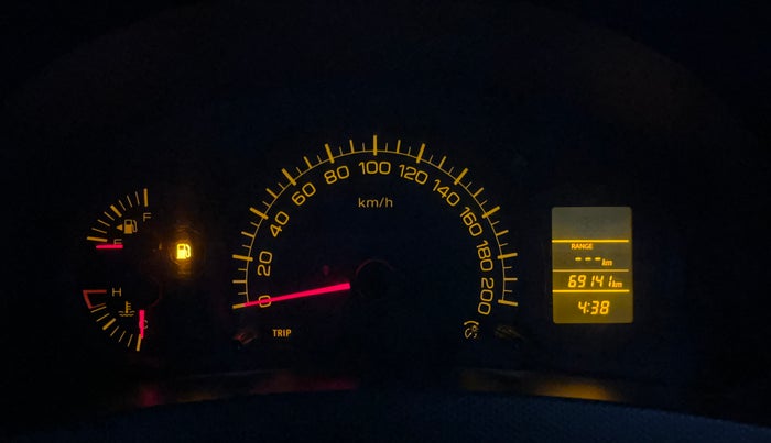 2016 Maruti Swift LXI (O), Petrol, Manual, 69,131 km, Odometer Image