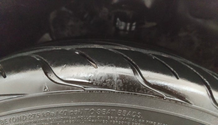 2022 Hyundai NEW I20 N LINE N8 1.0 TURBO GDI DCT DUAL TONE, Petrol, Automatic, 40,443 km, Left Front Tyre Tread