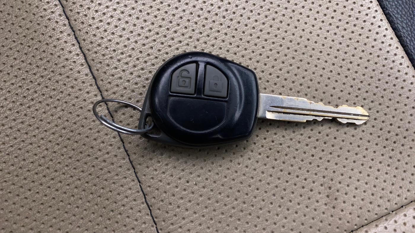 2014 Maruti Wagon R 1.0 VXI, Petrol, Manual, 58,412 km, Key Close Up