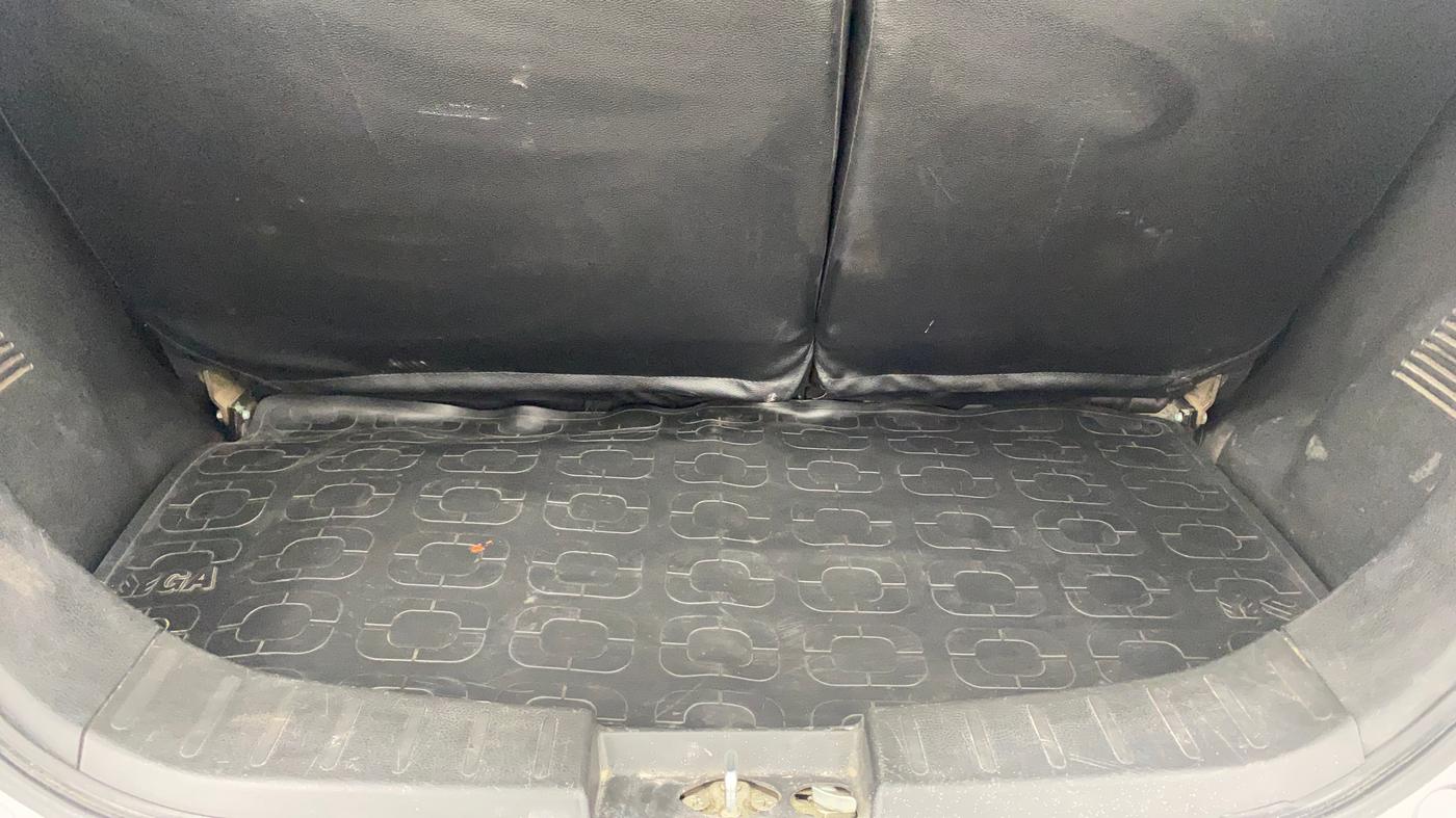 2014 Maruti Wagon R 1.0 VXI, Petrol, Manual, 58,412 km, Boot Inside