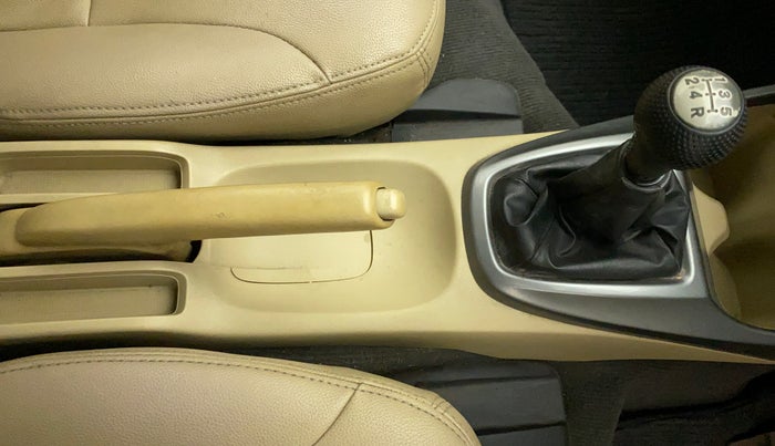 2013 Honda City 1.5L I-VTEC E MT, Petrol, Manual, 34,805 km, Gear Lever