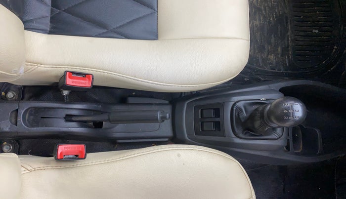 2017 Maruti Alto 800 LXI, Petrol, Manual, 39,992 km, Gear Lever