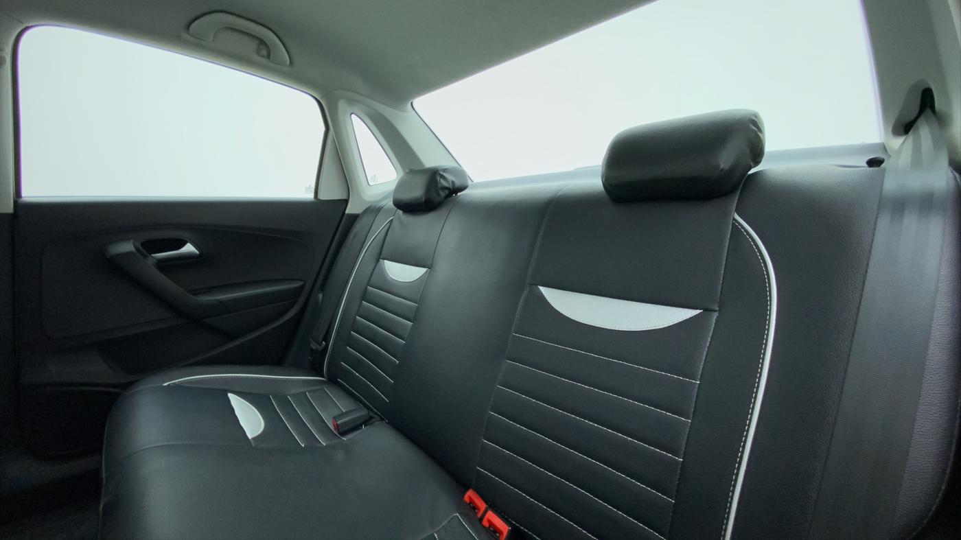 2019 Volkswagen Ameo COMFORTLINE 1.0L, Petrol, Manual, 53,645 km, Right Side Rear Door Cabin