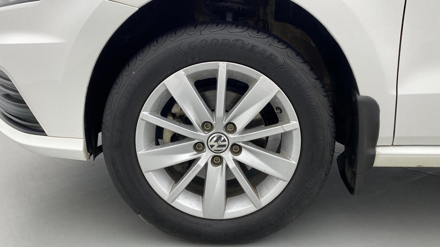 2019 Volkswagen Ameo COMFORTLINE 1.0L, Petrol, Manual, 53,645 km, Left Front Wheel