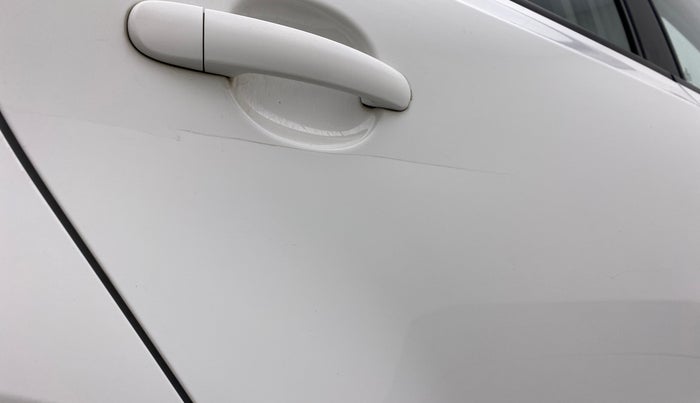 2019 Volkswagen Ameo COMFORTLINE 1.0L, Petrol, Manual, 53,645 km, Right rear door - Minor scratches