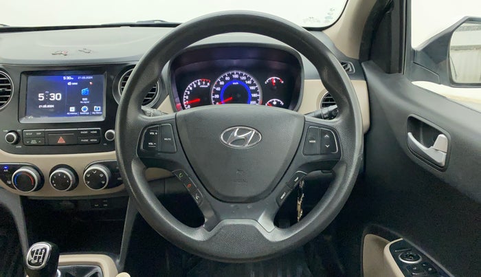 2017 Hyundai Grand i10 SPORTZ (O) 1.2 KAPPA VTVT, Petrol, Manual, 64,850 km, Steering Wheel Close Up
