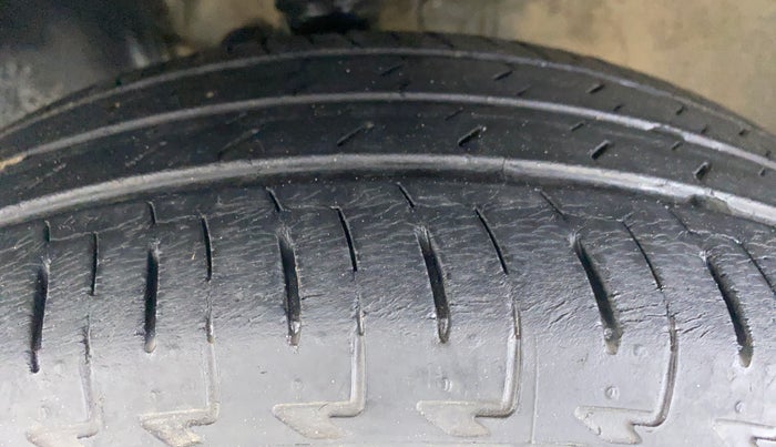 2019 Maruti IGNIS ALPHA 1.2 K12 AMT, Petrol, Automatic, 25,350 km, Left Front Tyre Tread