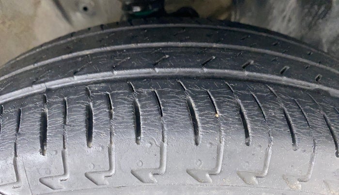 2019 Maruti IGNIS ALPHA 1.2 K12 AMT, Petrol, Automatic, 25,350 km, Right Front Tyre Tread