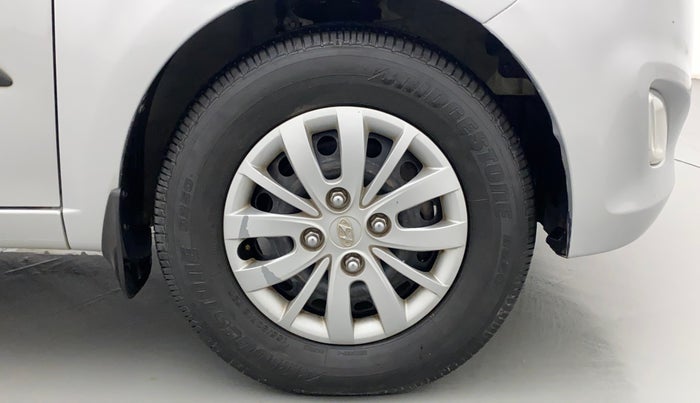 2015 Hyundai i10 SPORTZ 1.1, Petrol, Manual, 42,774 km, Right Front Wheel