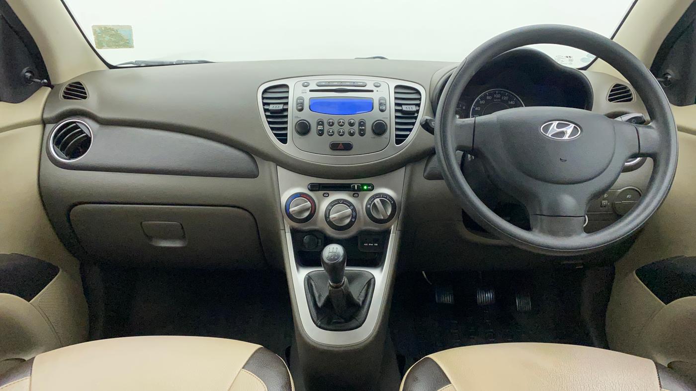 2015 Hyundai i10 SPORTZ 1.1, Petrol, Manual, 42,774 km, Dashboard