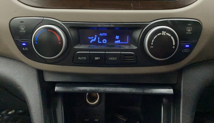 2015 Hyundai Xcent SX 1.2 (O), Petrol, Manual, 68,223 km, Automatic Climate Control
