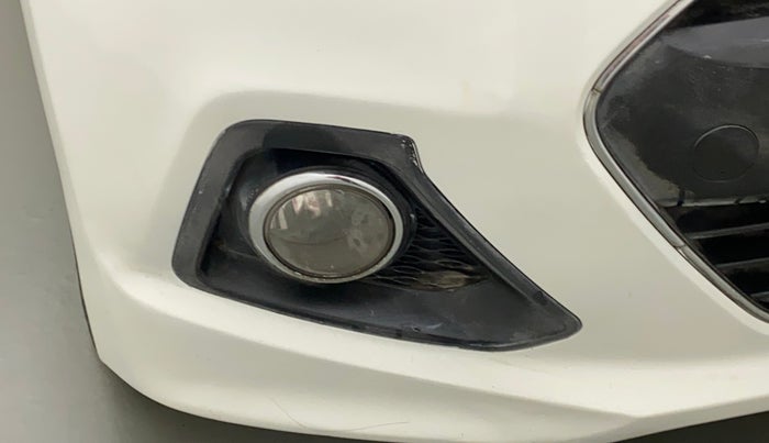 2015 Hyundai Xcent SX 1.2 (O), Petrol, Manual, 68,223 km, Right fog light - Not working