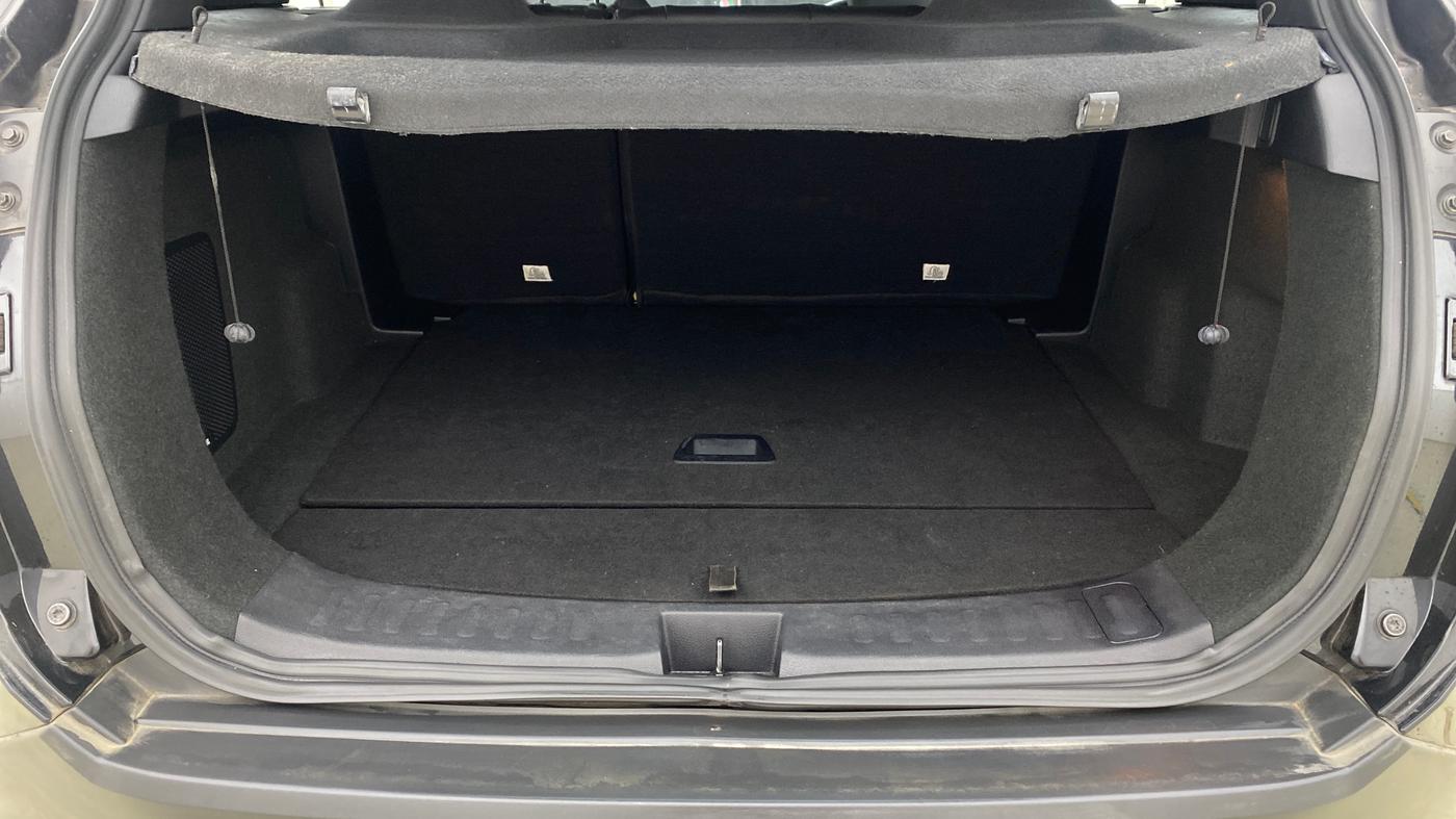 2022 Tata Harrier XZA PLUS 2.0L, Diesel, Automatic, 47,742 km, Boot Inside
