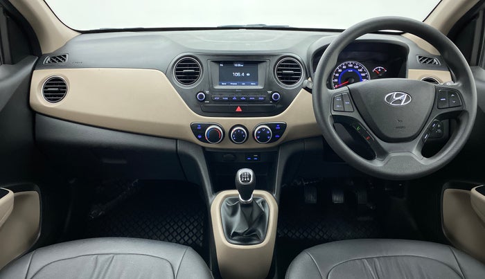 2017 Hyundai Grand i10 SPORTZ 1.2 KAPPA VTVT, Petrol, Manual, 40,988 km, Dashboard