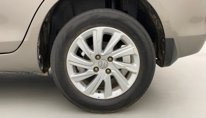 2016 Maruti Swift Dzire ZDI, Diesel, Manual, 57,442 km, Left Rear Wheel
