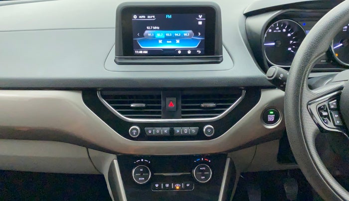2019 Tata NEXON XZ PLUS PETROL DUAL TONE, Petrol, Manual, 30,185 km, Air Conditioner