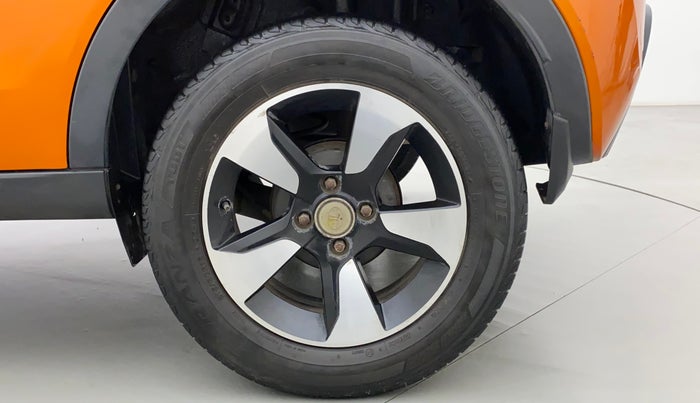 2019 Tata NEXON XZ PLUS PETROL DUAL TONE, Petrol, Manual, 30,185 km, Left Rear Wheel