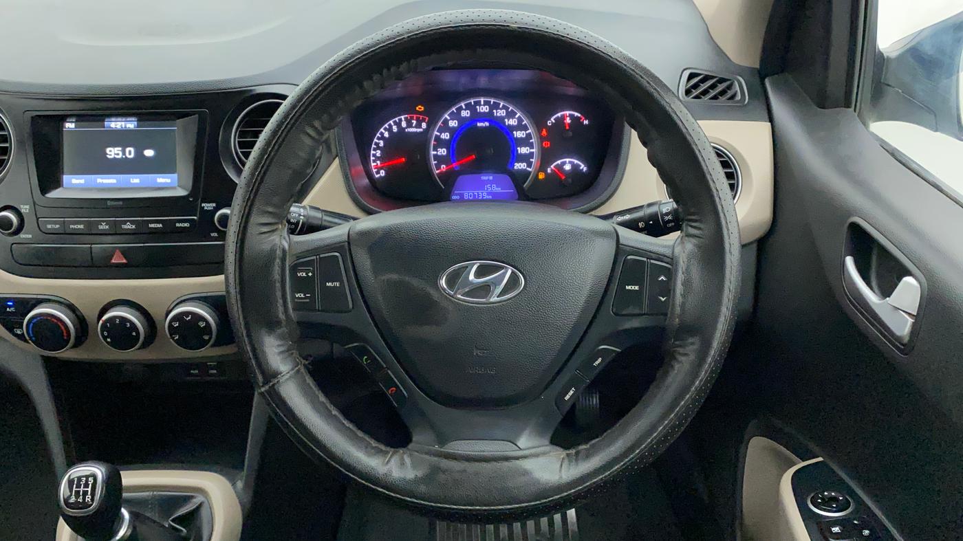 2017 Hyundai Grand i10 SPORTZ 1.2 KAPPA VTVT, CNG, Manual, 80,739 km, Steering Wheel Close Up