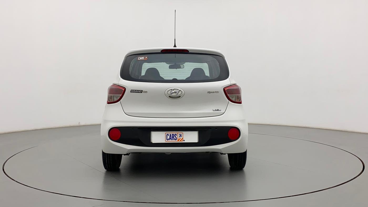2017 Hyundai Grand i10 SPORTZ 1.2 KAPPA VTVT, CNG, Manual, 80,739 km, Back/Rear