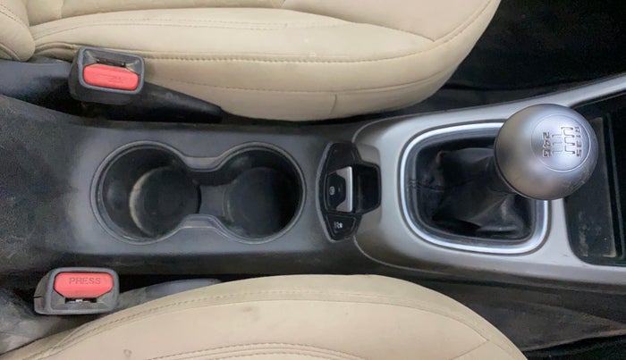 2017 Jeep Compass LONGITUDE (O) 2.0 DIESEL, Diesel, Manual, 1,07,738 km, Gear Lever