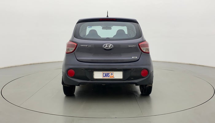 2017 Hyundai Grand i10 SPORTZ 1.2 KAPPA VTVT, Petrol, Manual, 86,527 km, Back/Rear