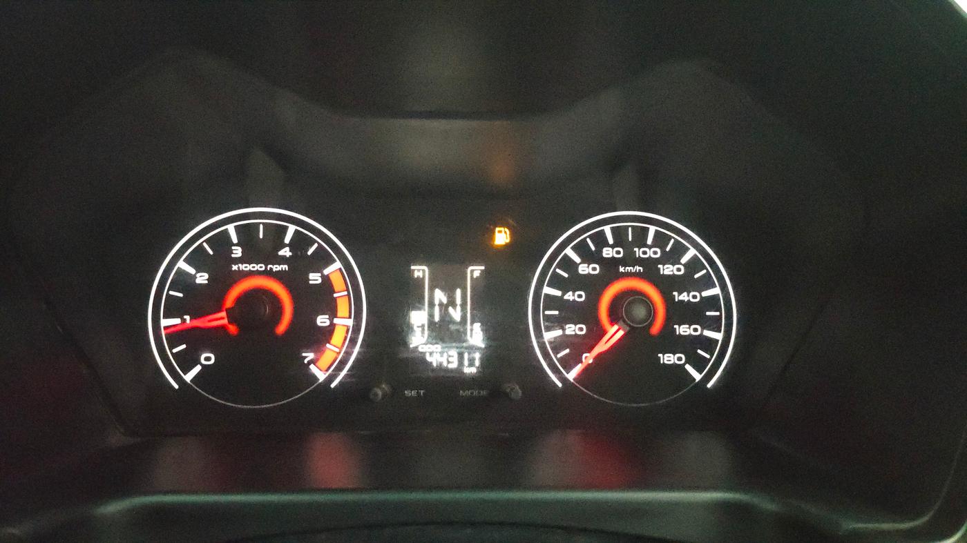 2016 Mahindra Kuv100 K4 5 STR, Petrol, Manual, 44,283 km, Odometer Image