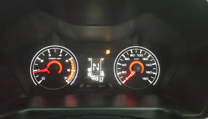 2016 Mahindra Kuv100 K4 5 STR, Petrol, Manual, 44,283 km, Odometer Image
