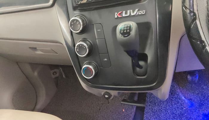 2016 Mahindra Kuv100 K4 5 STR, Petrol, Manual, 44,283 km, Gear Lever